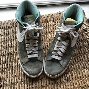 Women’s Nike Blazers